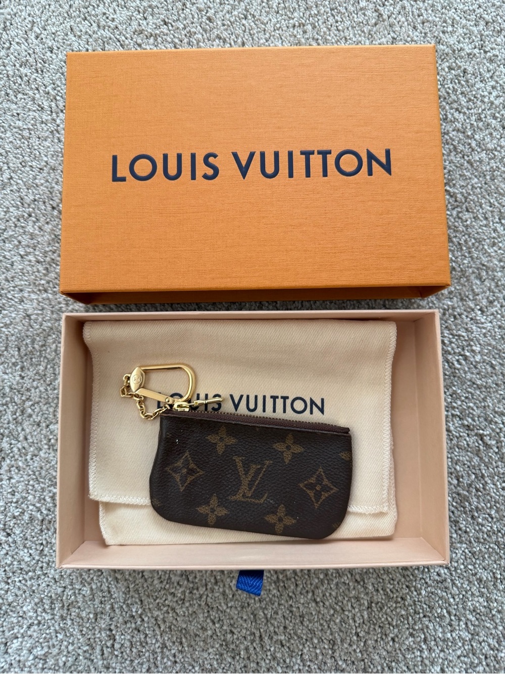 Louis Vuitton Monogram Key Pouch w/ Box, Dust Bag - Picture 2 of 6